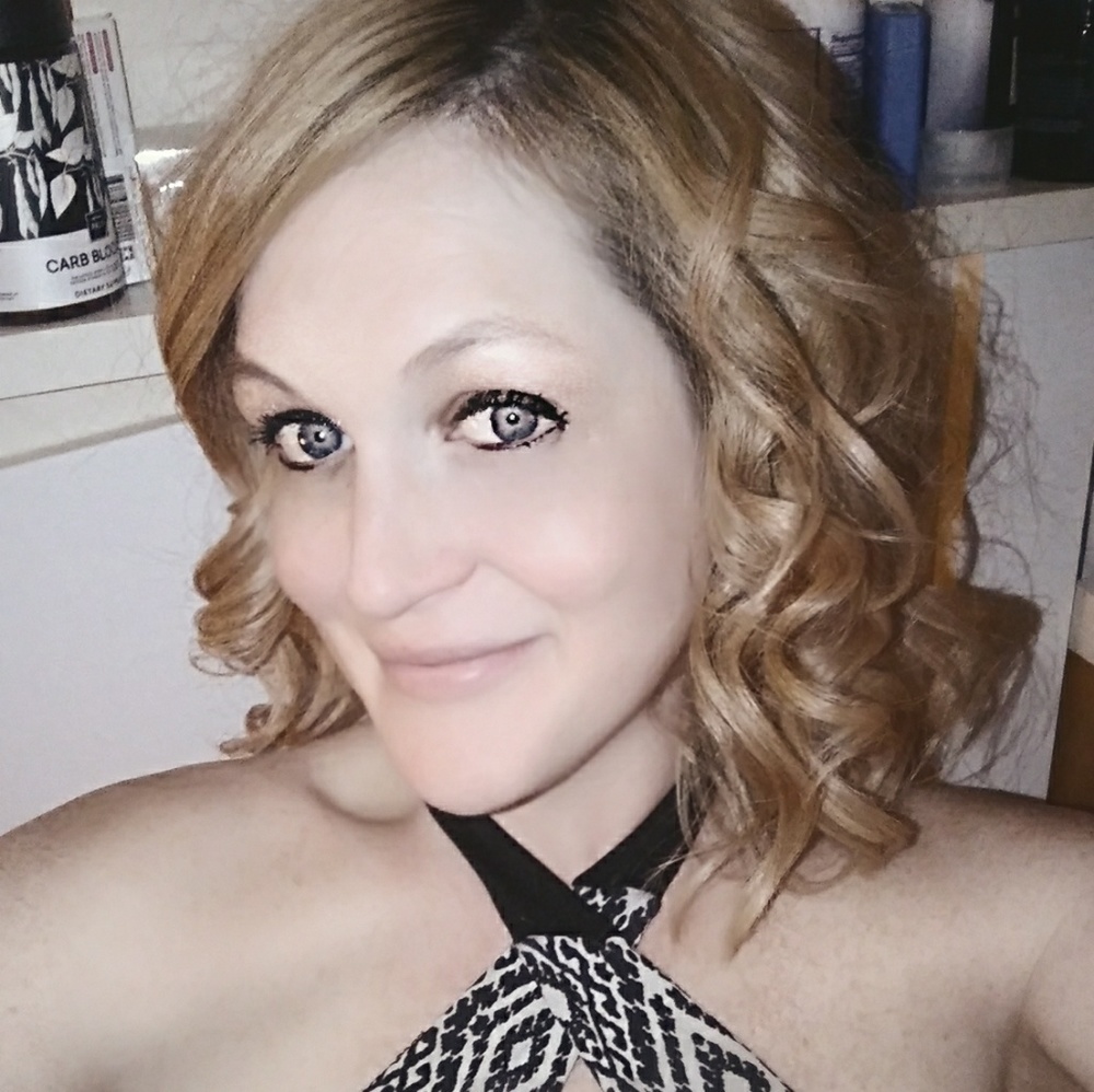 Bonjour! Je t'aime Melissa :)